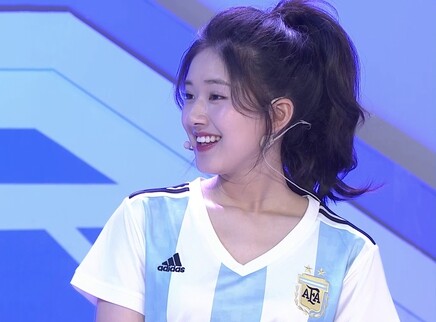 田源套路赵露思隔空cue钱枫