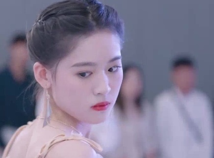 Boss爱上鸟 1集