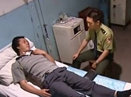 黑白大搏斗 15集