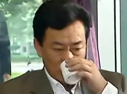 给我一个爱的理由 8集