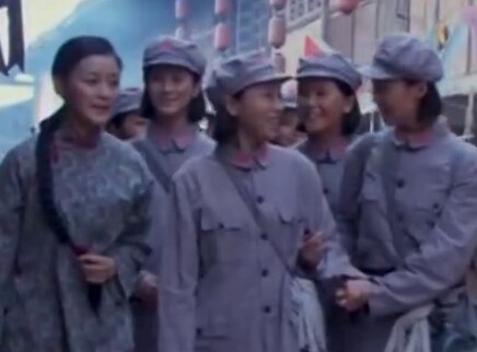 战地黄花 13集