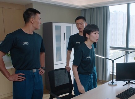 轰炸天团 7集