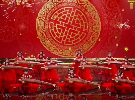 湖南经视&ldquo;向上少年&rdquo;大联欢 33集